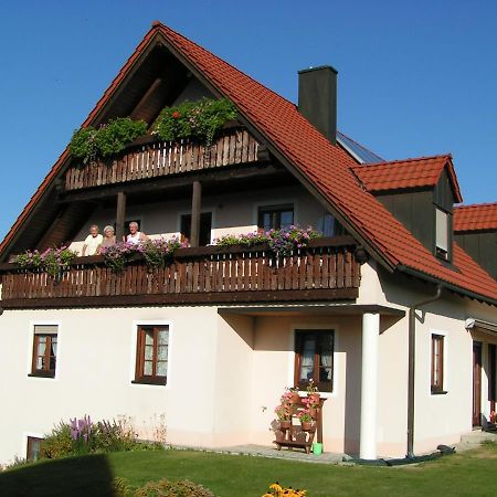 Gaestehaus Gertraud Neualbenreuth Eksteriør billede